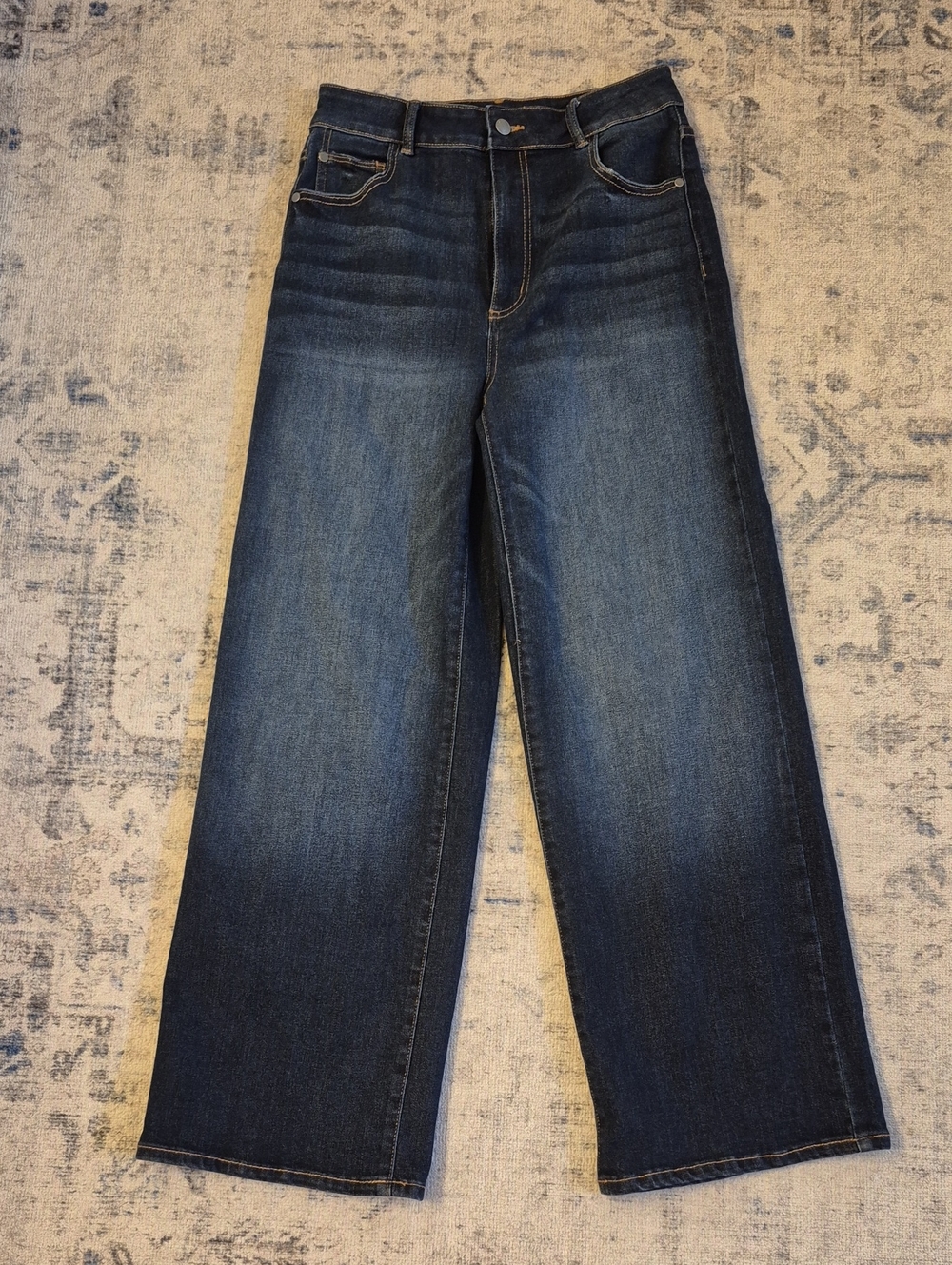 NWOT Well Worn Wide-Leg High Waist Jeans in Dark Blue Wash Size 6/28